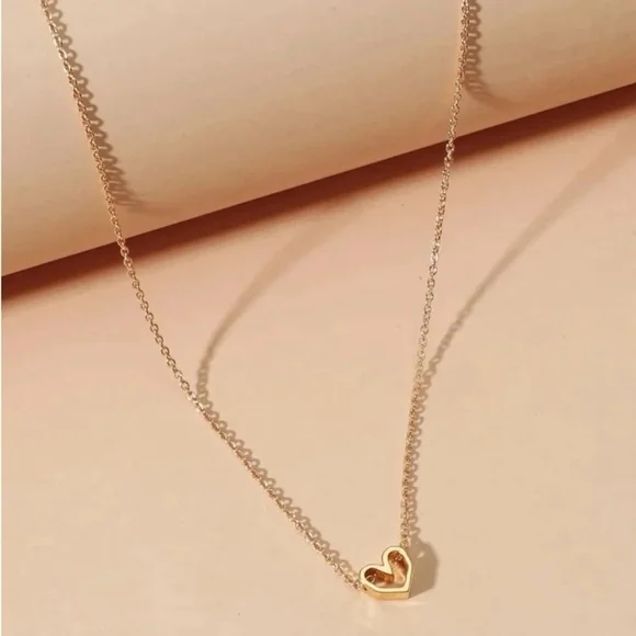 ⚠️Clearance Yellow Gold Heart Charm Necklace SS - Picture 3 of 4